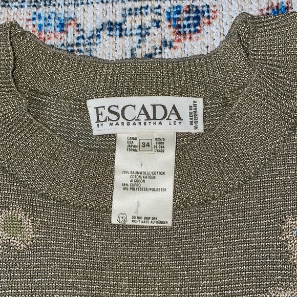 Escada by Margaretha Ley Vintage Car Print Gold Metallic Sweater SZ 34/US S VGUC - Picture 3 of 6